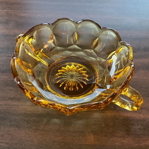 Vintage Anchor Hocking Glass 5.25” Amber Marigold Handled Art Glass Candy Dish - Picture 2 of 4